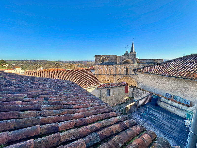 French property for sale in Aubeterre-sur-Dronne, Charente - €258,000 - photo 9