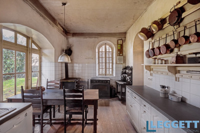 French property for sale in La Chapelle-sous-Uchon, Saône-et-Loire - €395,000 - photo 2
