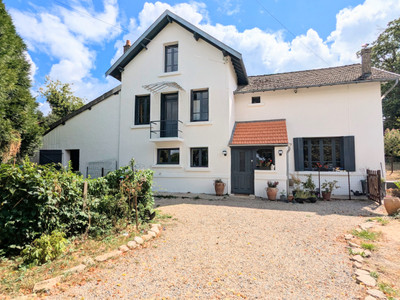 Maison à vendre à Coussac-Bonneval, Haute-Vienne, Limousin, avec Leggett Immobilier