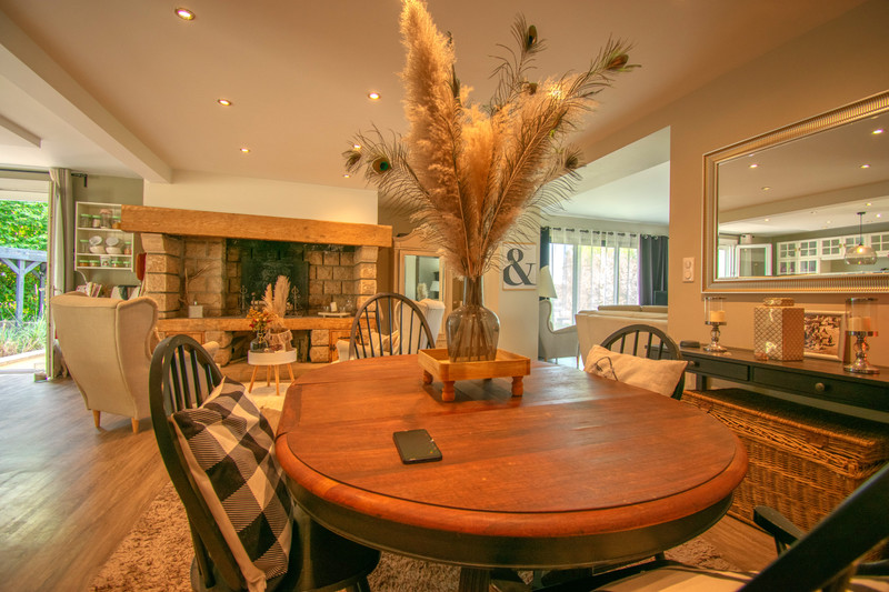French property for sale in Neuvic, Corrèze - €350,000 - photo 4