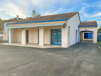 Maison à vendre à Saint-Astier, Dordogne - 265.000 € - photo 1