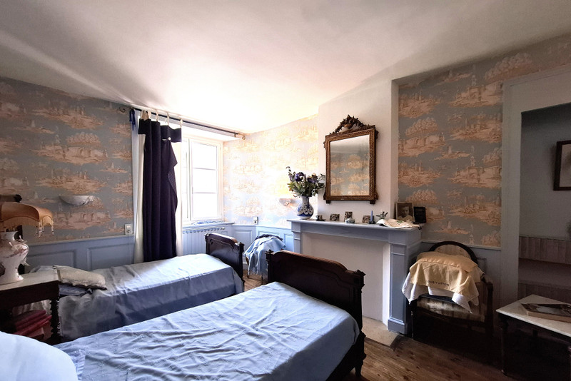 French property for sale in Solignac, Haute-Vienne - €420,000 - photo 6