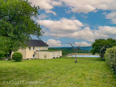 Maison à vendre à Lachapelle-Auzac, Lot, Midi-Pyrénées, avec Leggett Immobilier