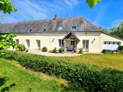 house for sale in Mayenne