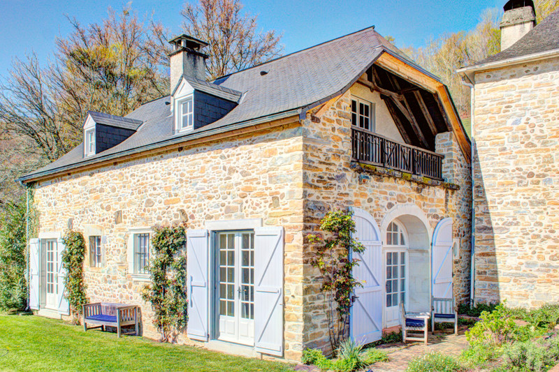 Ski property for sale in Eaux-Bonnes - €875,000 - photo 7