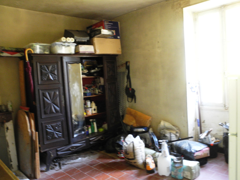 French property for sale in Ciron, Indre - €71,600 - photo 4