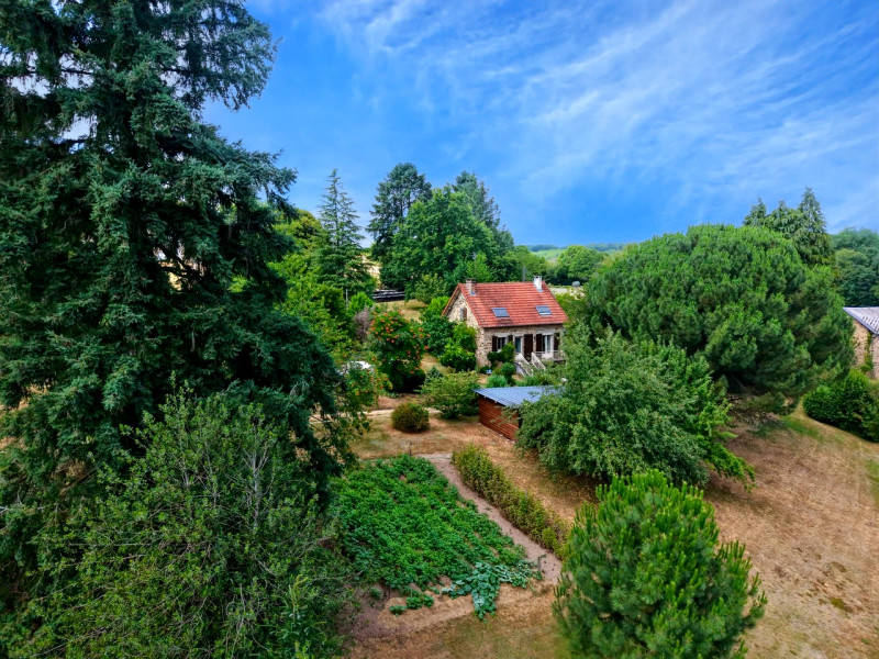 French property for sale in Condat-sur-Ganaveix, Corrèze - €246,100 - photo 0