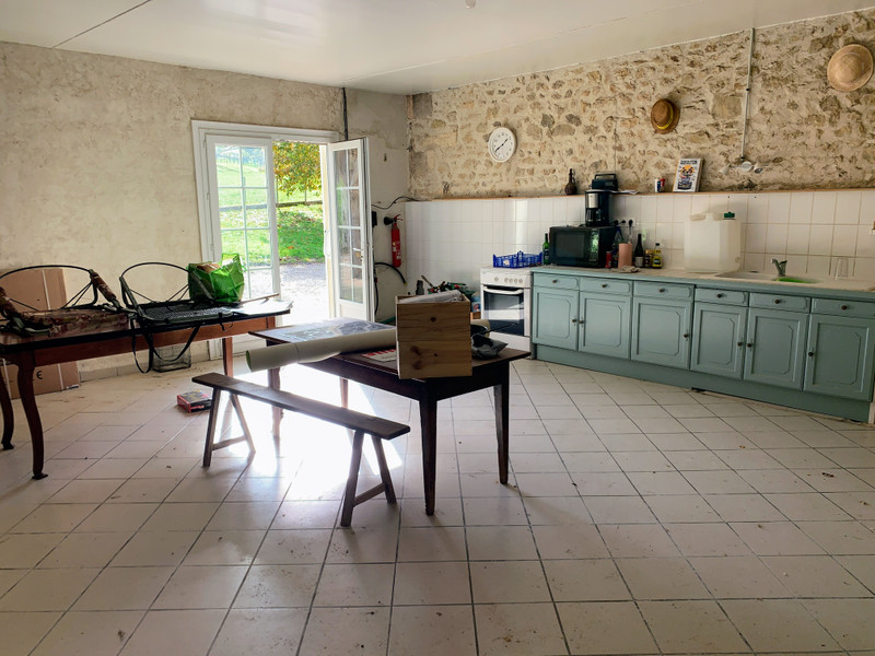 French property for sale in Parcoul-Chenaud, Dordogne - €160,000 - photo 6