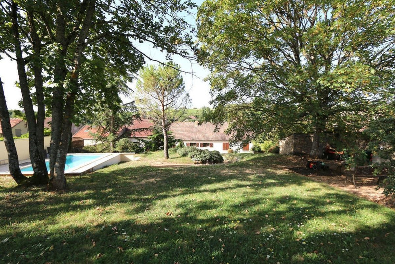 French property for sale in Beaune, Côte-d'Or - €365,000 - photo 2