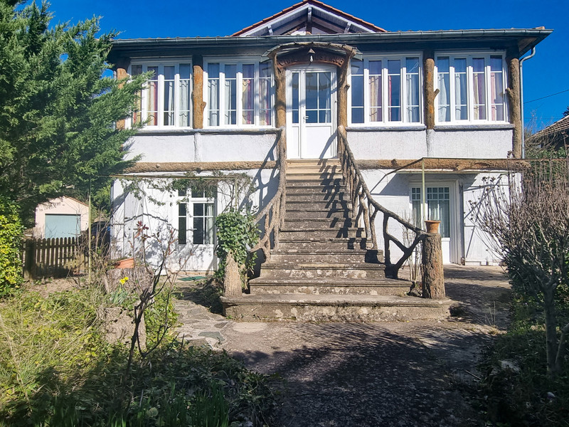 French property for sale in Lamalou-les-Bains, Hérault - €210,000 - photo 1