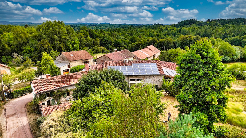 French property for sale in Nontron, Dordogne - €479,000 - photo 6