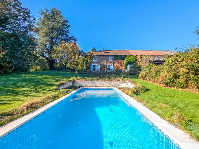 Maison à vendre à Saint-Martin-Terressus, Haute-Vienne - 224.700 € - photo 1