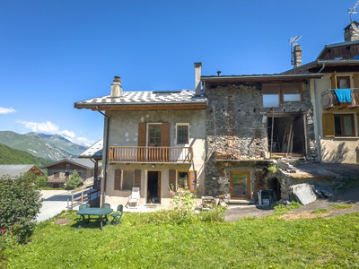 Ski property for sale in Saint Martin de Belleville - €655,000 - photo 0