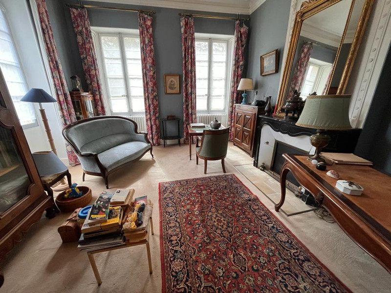 French property for sale in Fumel, Lot-et-Garonne - €573,000 - photo 3