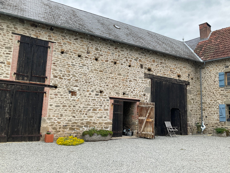 French property for sale in Cressat, Creuse - €318,000 - photo 7