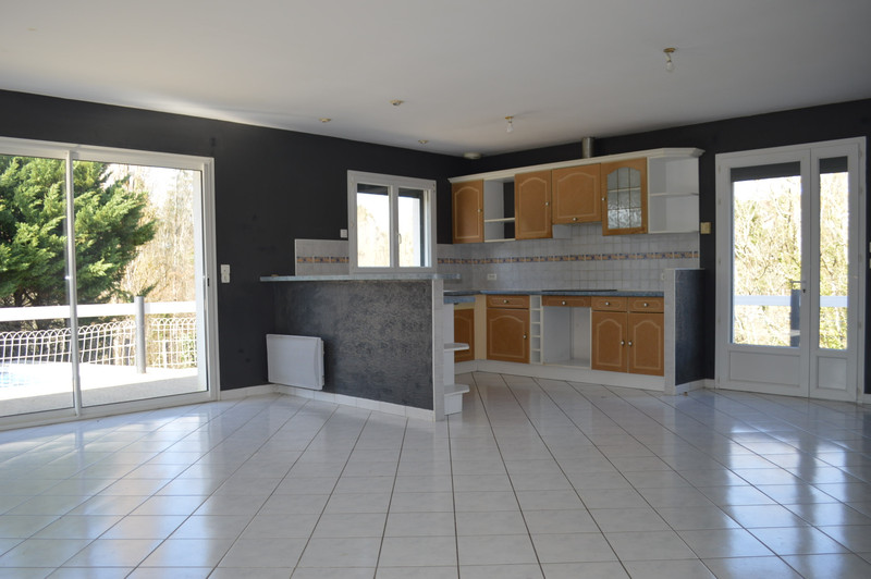 French property for sale in Tonneins, Lot-et-Garonne - €199,900 - photo 5