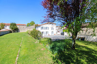 French property, houses and homes for sale in Aulnay Charente-Maritime Poitou_Charentes
