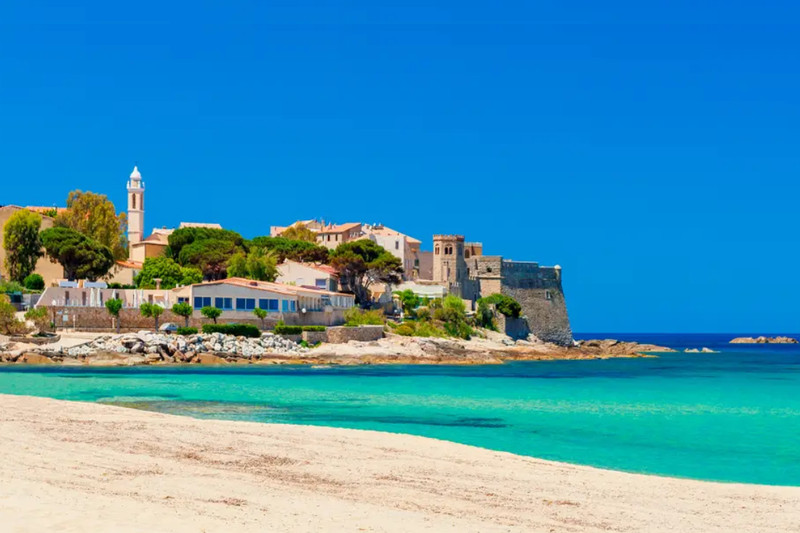 French property for sale in Algajola, Corsica - €1,485,000 - photo 10