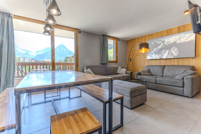 French property for sale in Les Deux Alpes, Isère - €657,000 - photo 8