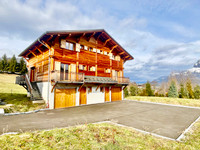 Mountain view for sale in Combloux Haute-Savoie French_Alps