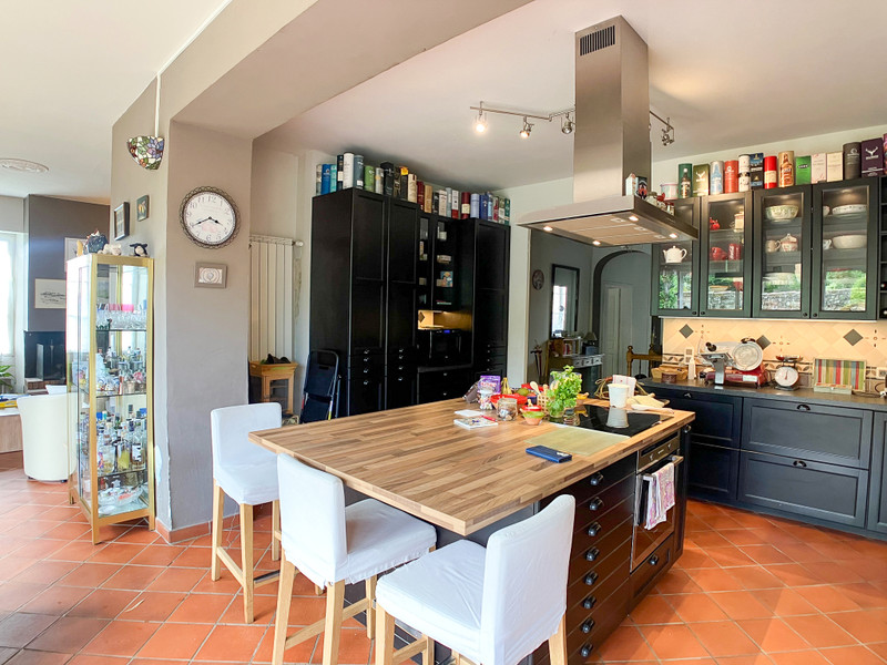 French property for sale in Sos, Lot-et-Garonne - €410,000 - photo 7