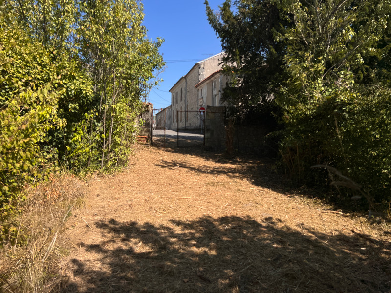French property for sale in Salles-d'Angles, Charente - €194,400 - photo 9