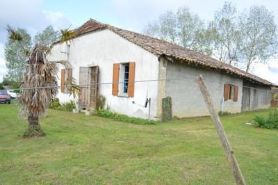 Maison à vendre à Brugnac, Lot-et-Garonne, Aquitaine, avec Leggett Immobilier Maison à vendre à Brugnac, Lot-et-Garonne, Aquitaine, avec Leggett Immobilier