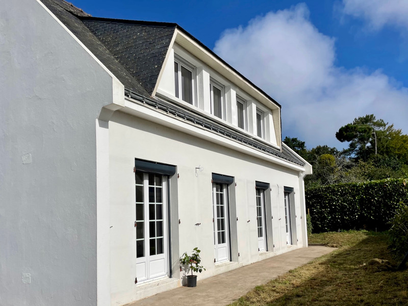 French property for sale in Guidel, Morbihan - &#8364;395,200 - photo 2