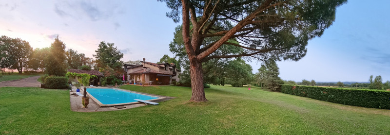 French property for sale in Graulhet, Tarn - €430,000 - photo 0