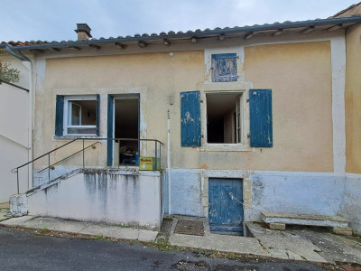 house for sale in Deux-Sèvres