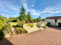 Maison à vendre à La Roche-Rigault, Vienne - 346.000 € - photo 10