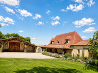 Propriété à vendre à Lauzun, Lot-et-Garonne - 599 999 € - photo n°1