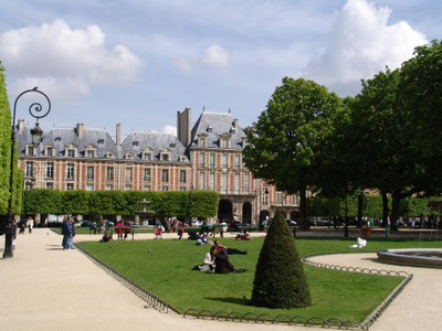 apartment for sale in Paris