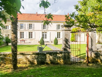Maison à vendre à Saint-Martial, Charente-Maritime - 499.999 € - photo 1