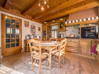 Propriété à vendre à Montignac-Charente, Charente - 365 000 € - photo n°5
