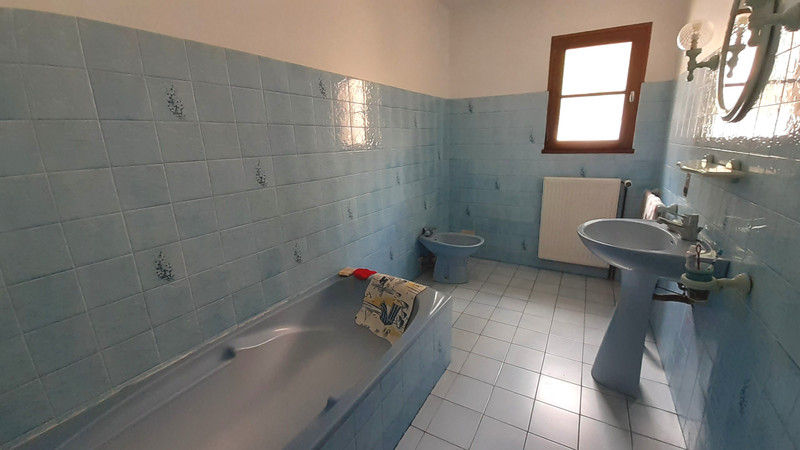 French property for sale in Cahors, Lot - €105,000 - photo 6