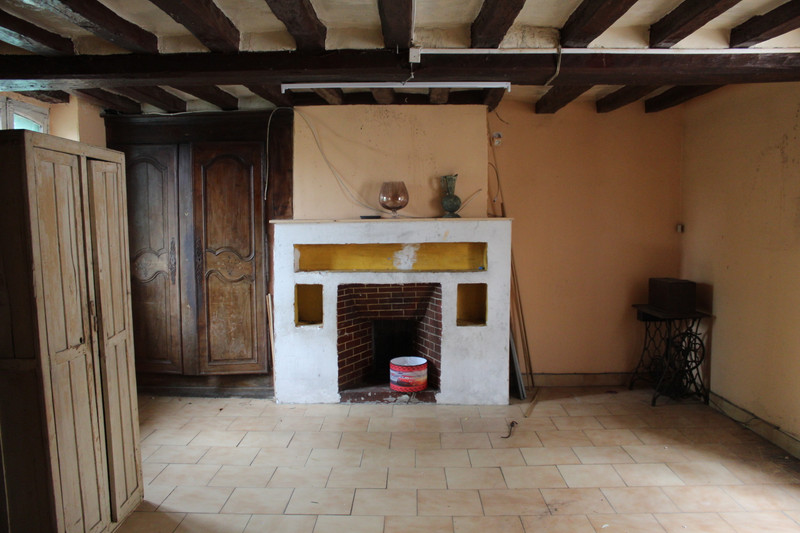 French property for sale in Saint-Victor-de-Réno, Orne - &#8364;60,000 - photo 4