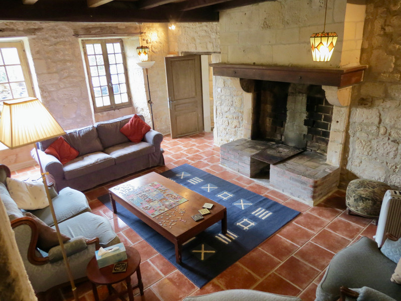 French property for sale in Annepont, Charente-Maritime - €278,200 - photo 5