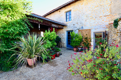 French property for sale in Varaignes, Dordogne - €193,500 - photo 3