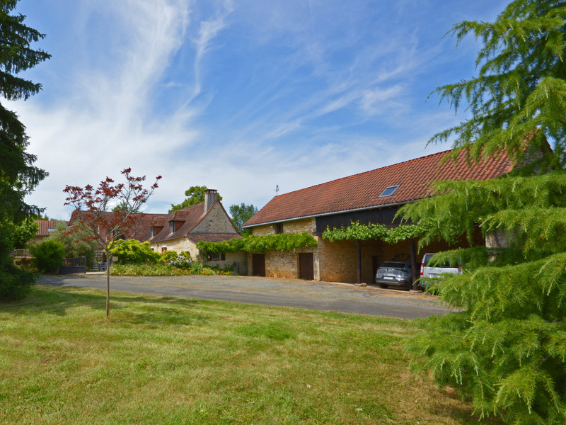 French property for sale in Brouchaud, Dordogne - €618,000 - photo 3