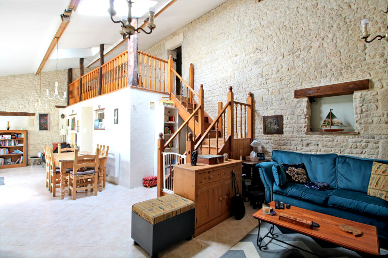 French property for sale in Loiré-sur-Nie, Charente-Maritime - €298,920 - photo 1