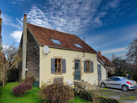 Maison à vendre à La Châtre-Langlin, Indre - 133 000 € - photo 1