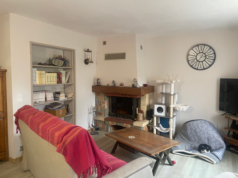French property for sale in Saint-Yrieix-sur-Charente, Charente - €229,500 - photo 4