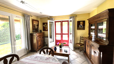 French property for sale in Pernes-les-Fontaines, Vaucluse - €539,000 - photo 4