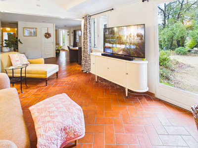 French property for sale in Salernes, Var - €395,000 - photo 3