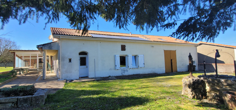 French property for sale in Terres-de-Haute-Charente, Charente - €349,800 - photo 1