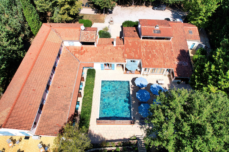 French property for sale in Le Val, Var - €1,490,000 - photo 0