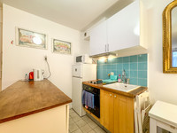 Appartement à vendre à Paris 18e Arrondissement, Paris - 255.000 € - photo 6