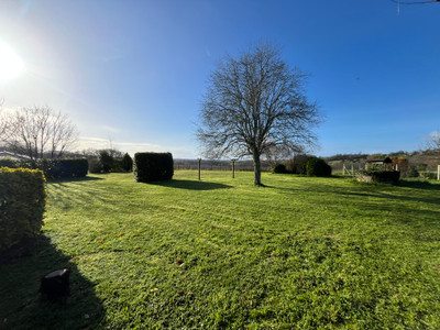 French property for sale in Saint-Quentin-de-Chalais, Charente - €182,000 - photo 5