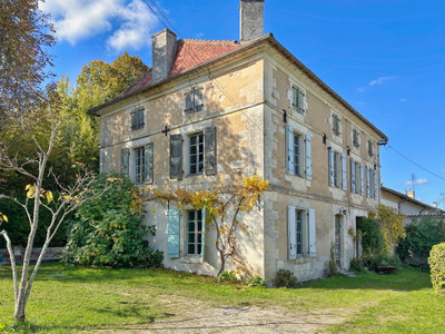 house for sale in Charente